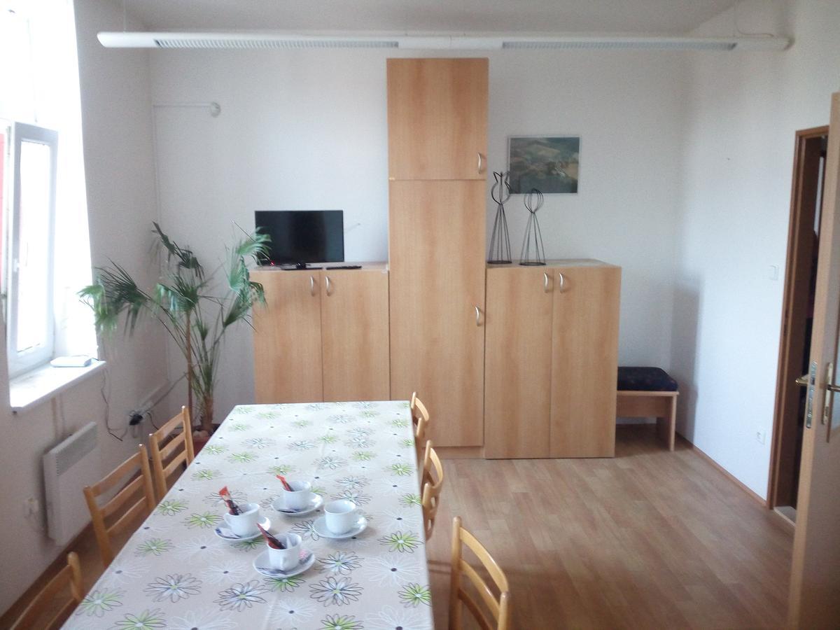 Havranuv Dum Suchohrdly Hostel Eksteriør bilde